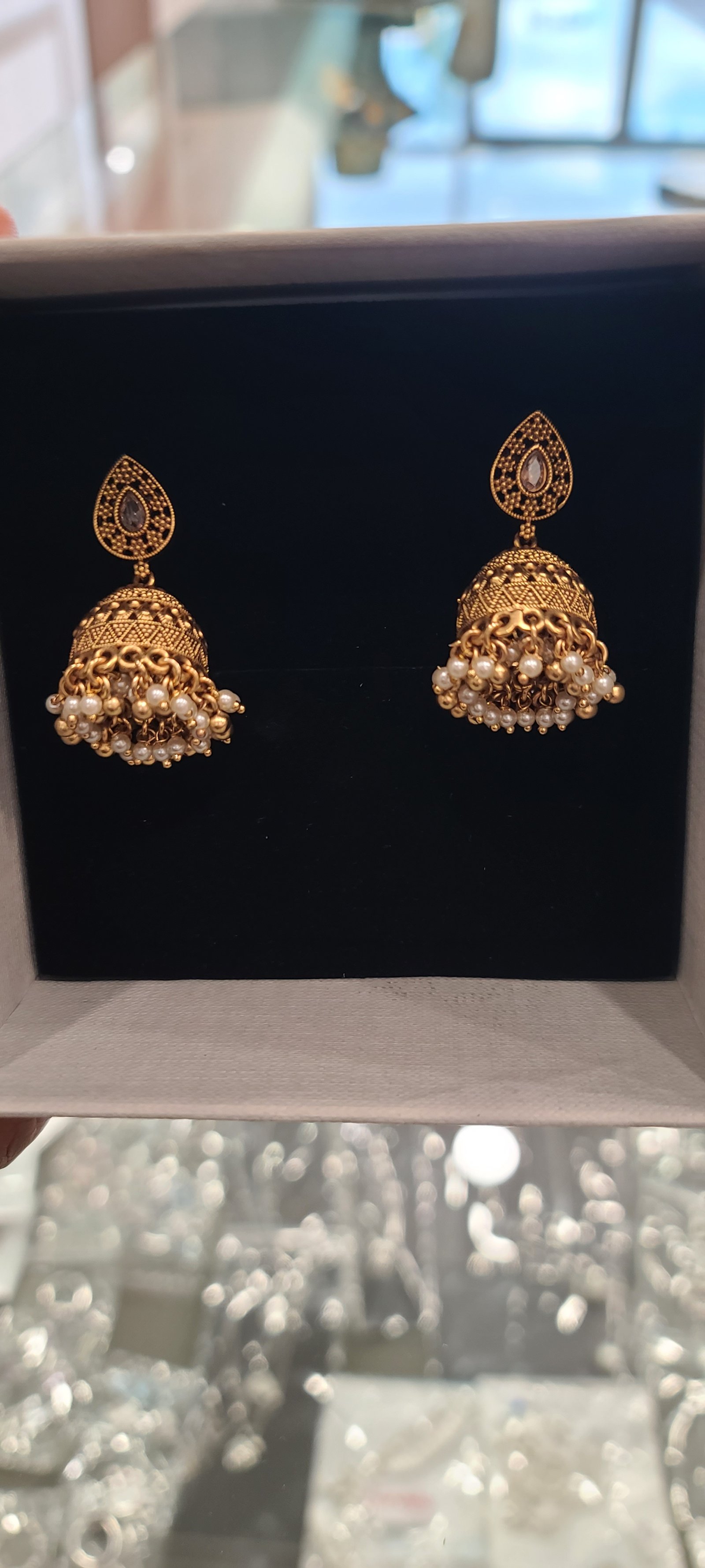 Jhumki